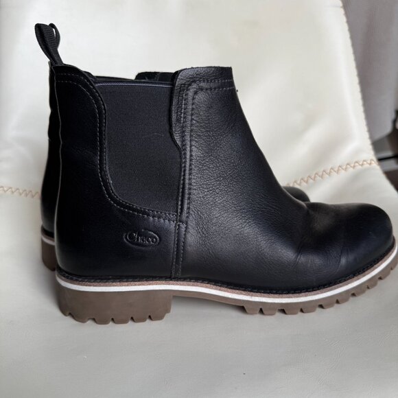Chaco Leather Chelsea Boots - Picture 4 of 7